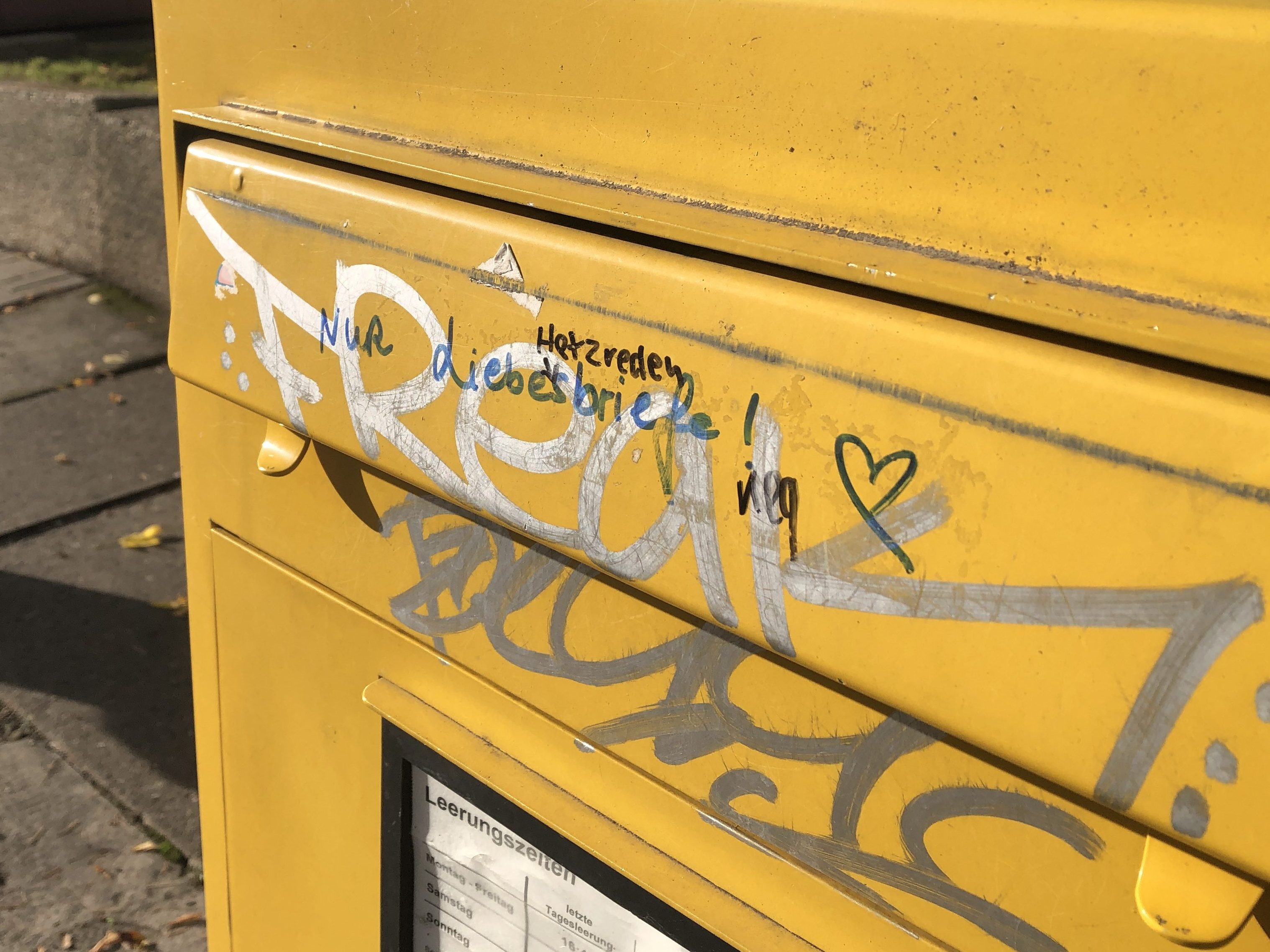 Briefkasten mit persönlicher Botschaft